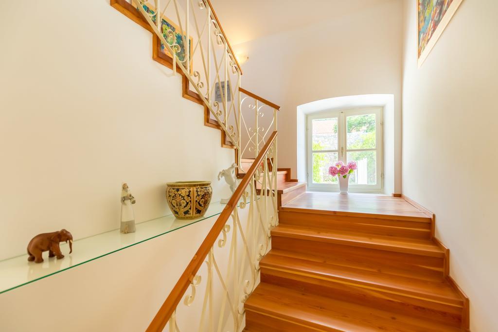 Hedera Estate, House Hedera V Holiday home